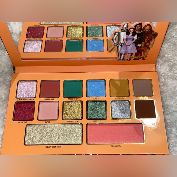 New! Kylie Cosmetics Wizard Of Oz Eye and Face Pressed Powder Palette - Picture 7 of 8